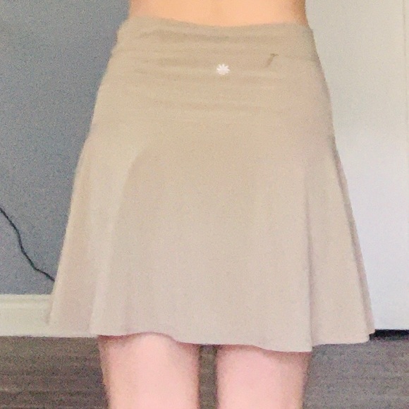 Athleta - Picture 3 of 6